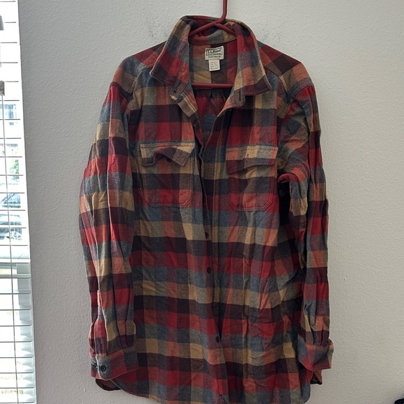 L.L. Bean Multicolor Plaid Casual Button Down Shirt - Picture 2 of 5